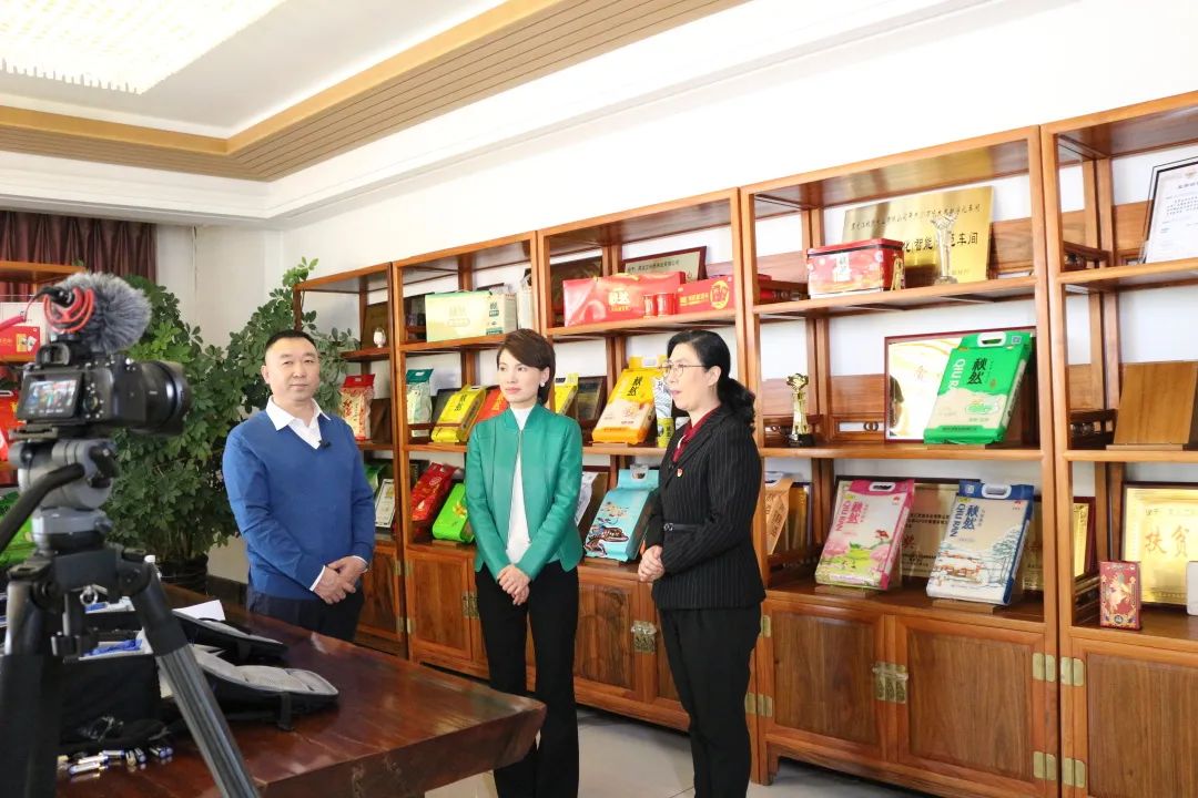 1646122963950496.jpg 640.jpg